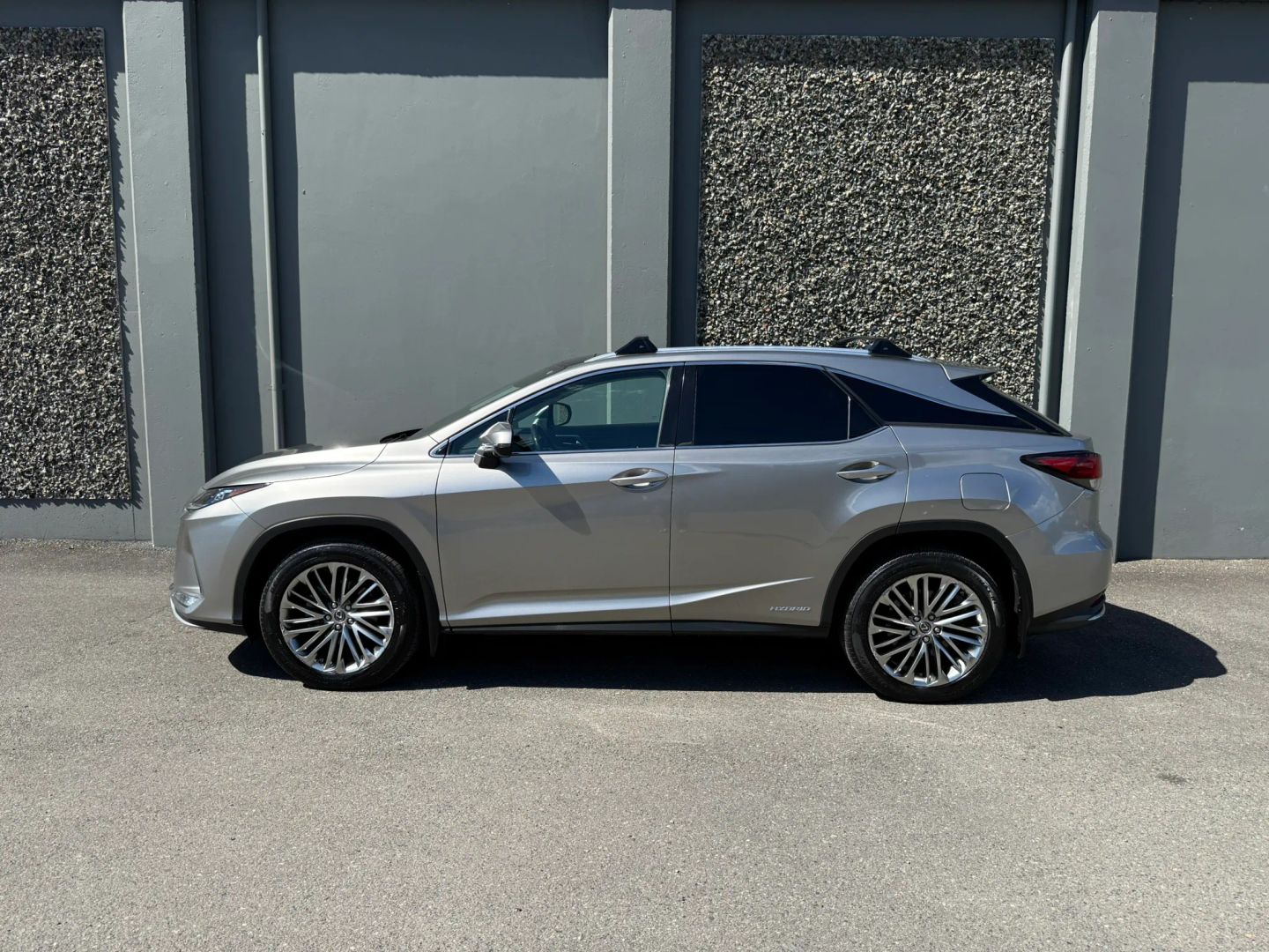 lexus rx hybrid 2022 2T2JGMDA7NC077516 image lexus rx hybrid 2022 2T2JGMDA7NC077516 image